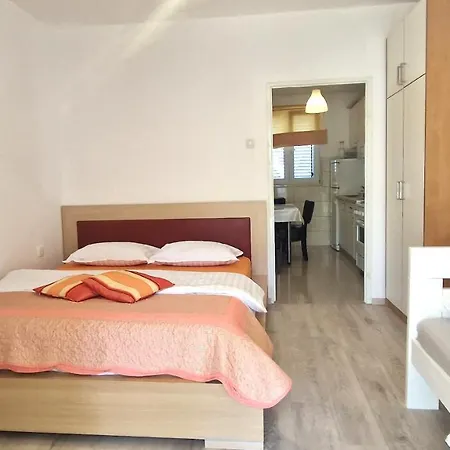 Garden Apartments Krk Town Exterior photo