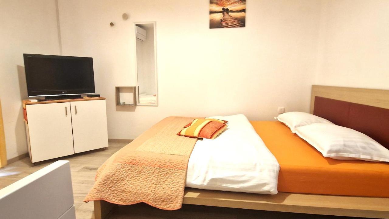 Apartman Garden *